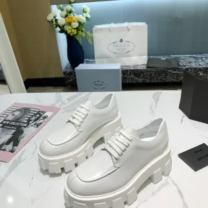 Luxury Prada Leather Leather Shoes For Autumn