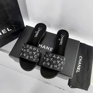 Reps Super Clone Chanel Slippers Red