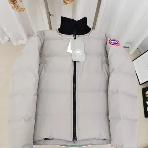 1:1 Canada Goose Graphite Down Jacket For Autumn
