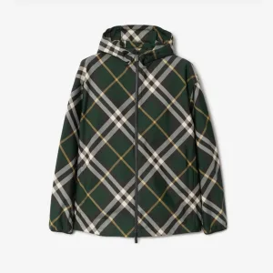 High Quality Burberry Outerwear Red Cotton Polyester Rubber Twill Suitable For Various Body Types