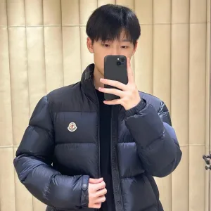 Luxury Super Clone Moncler Down Jacket Red Duck Nylon Fabric Autumn Winter Hidden Pocket Zippered