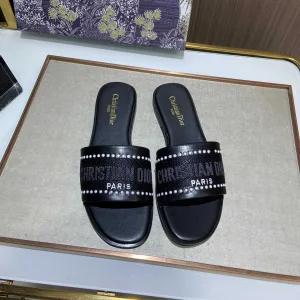 AAA Dior Slippers Red Jacquard Simple And Elegant
