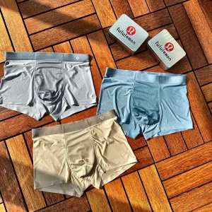 Reps Luxury Lululemon Underwear Red Silk Down Silky Smooth Ice Mesh Summer Breathable