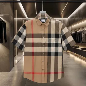 Super Clone AAA Burberry Short-Sleeved Shirt Red Cotton Poplin Delicate And Soft To The Touch