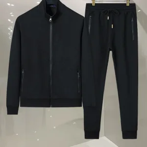 High Quality Aaa Louis Vuitton Abs Suit For Autumn