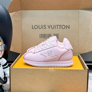 Luxury Louis Vuitton Sneakers Top-Grain Cowhide Suede Mesh Running Breathable