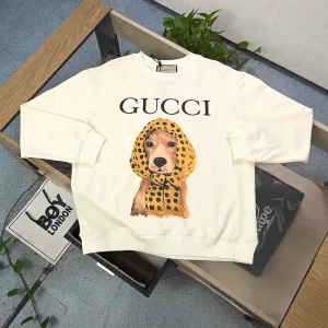 AAA Gucci Hoodies Red Street Style A Touch Of Understated Luxury Autumn Winter And