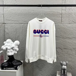 AAA Super Clone Gucci Long-Sleeved Black Autumn Winter Early