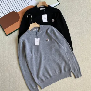 Designer Moncler Sweater Black Wool Delicate And Soft To The Touch
