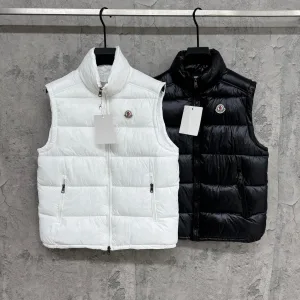Designer AAA Moncler Outerwear Red Goose Down Unrestricted Movement Daily Commute Winter