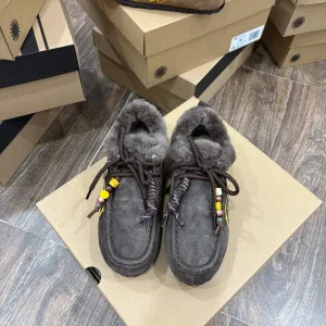 High Quality Aaa Ugg Wool Pendant