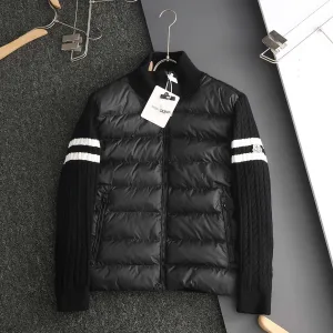 Designer AAA Moncler Outerwear Red Wool Feather Duck Down Fleece Exquisite Workmanship Elegant Black Winter Patch Side Pockets