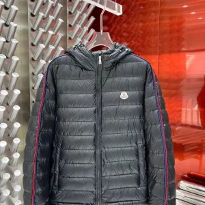 Luxury Reps Moncler Down Jacket Red Goose Duck Nylon Embroidery