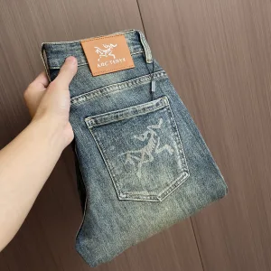 Super Clone Reps Archaeopteryx Jeans Ash Denim Delicate And Soft To The Touch Autumn Winter