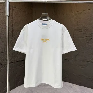Designer Prada Short-Sleeved T-Shirt Red Cotton Pure Autumn Winter