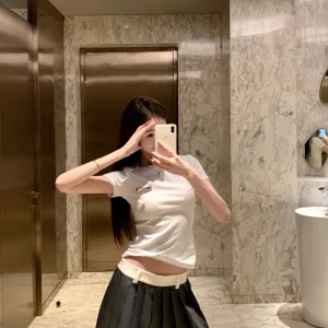 High Quality Luxury Miu Miu Short Sleeves