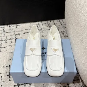 Designer High Quality Prada Loafers Genuine Leather Patent Spring Early