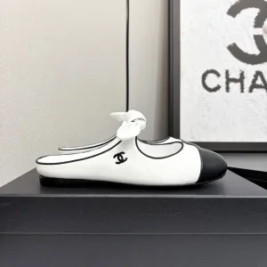 Luxury Chanel Mary Jane Shoes Black Genuine Leather Cowhide Spring Early Color Blocking