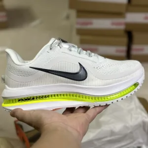 Luxury Nike Sneakers Green Running