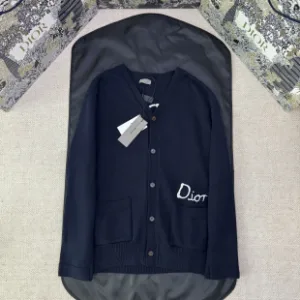 Luxury Dior Cardigan Red Cotton Combed Nylon Enhanced Comfort Minimalist Style High-End Quality Embroidery Patch