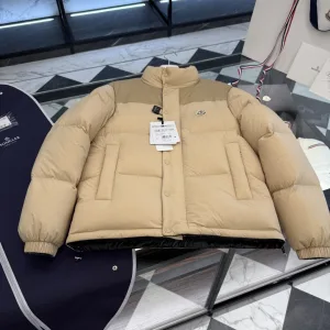 Luxury High Quality Moncler Outerwear Down