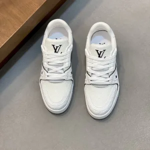 High Quality Luxury Louis Vuitton Calfskin Sneakers