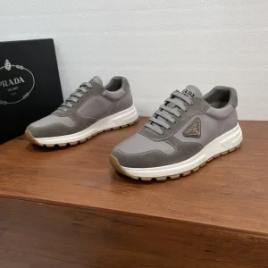 1:1 Prada Cowhide Sneakers