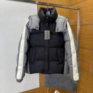High Quality Balenciaga Outerwear Red Duck Down Nylon Suitable For All Body Types Sophistication Winter Even Stitching
