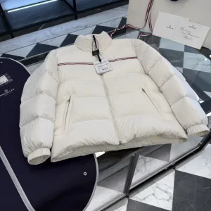 AAA High Quality Moncler Down Jacket Red