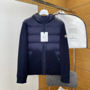 AAA Moncler Down Jacket Red Duck Nylon Fabric Relaxed Fit Patch Drawstring Adjustment