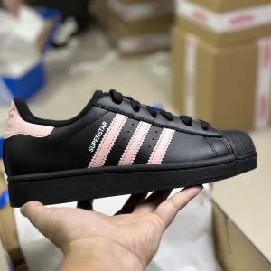 Luxury Reps Adidas Suits Ash Eva Street Style
