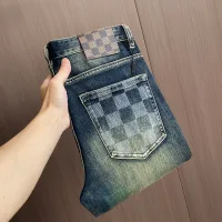 High Quality Designer Louis Vuitton Jeans Ash Denim Delicate And Soft To The Touch Winter