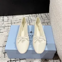 Luxury Prada Flat Shoes Red Sheepskin Patent Leather Rubber Outsole Spring