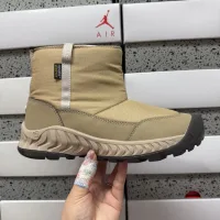 Luxury Keen Ankle Boots