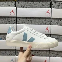 High Quality Veja Sneakers White