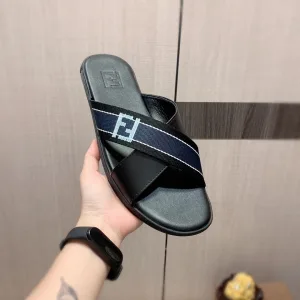 1:1 Fendi Leather Slippers