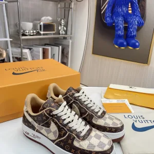 Designer Louis Vuitton Sneakers Red