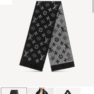 High Quality AAA Louis Vuitton Shawl Red