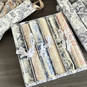 Luxury Dior Lace Placemats