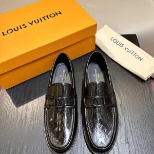 Luxury 1:1 Louis Vuitton Calfskin Loafers