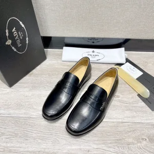 1:1 Prada Cowhide Leather Shoes