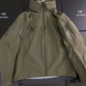Designer Archaeopteryx Windbreaker Green Gore-Tex Nylon Embroidery