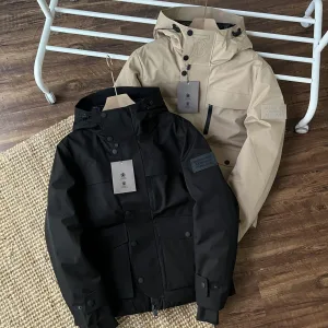 Designer Reps Burberry Down Jacket Ash Duck Elegant Style Outdoor Functionality Classic And Sophistication Winter
