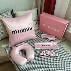 Aaa Miu Miu Silk Set For Spring