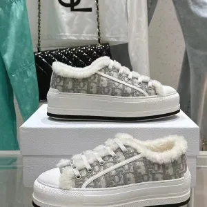 AAA Dior Sneakers Red Eva Cotton Wool Fleece Sheepskin Lace Embroidery