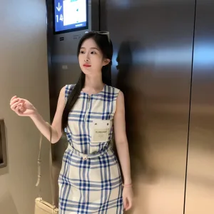 1:1 Aaa Burberry Leather Dress For Early Spring