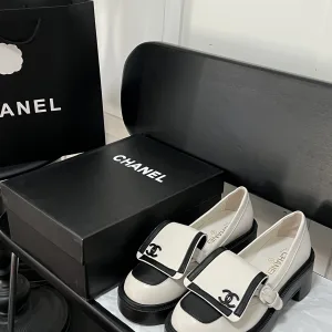 Luxury Reps Chanel High Heel Black
