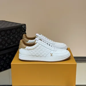 Luxury Louis Vuitton Cowhide Sneakers