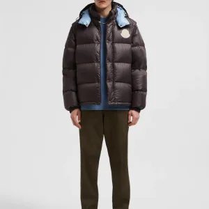 AAA Super Clone Moncler Outerwear Red Goose Down Duck Nylon Sophistication Zippered Pocket