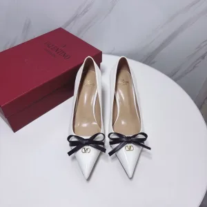 Super Clone Luxury Valentino Sandals Red Sheepskin Patent Leather Cowhide